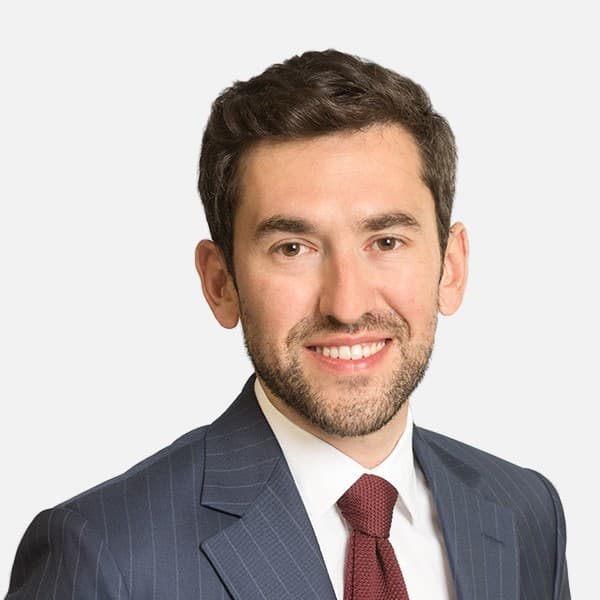 Mathieu Valeteau, Avocat associé