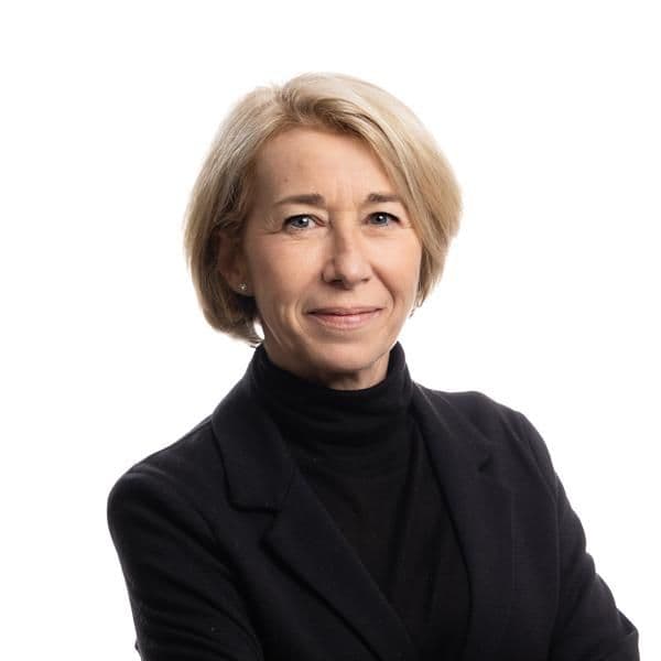 Elisabeth Ashworth, Elisabeth Ashworth,
